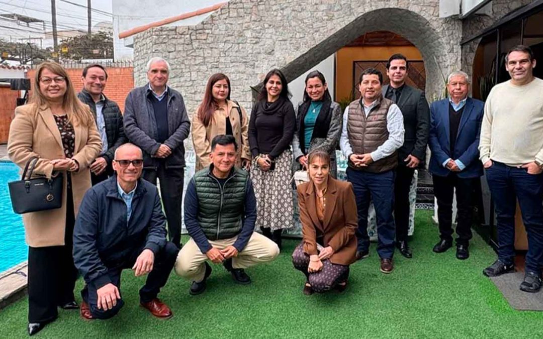 SEGUNDO DESAYUNO ENTRE PARES